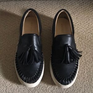 Nine West Tassel Slide In Sneakers